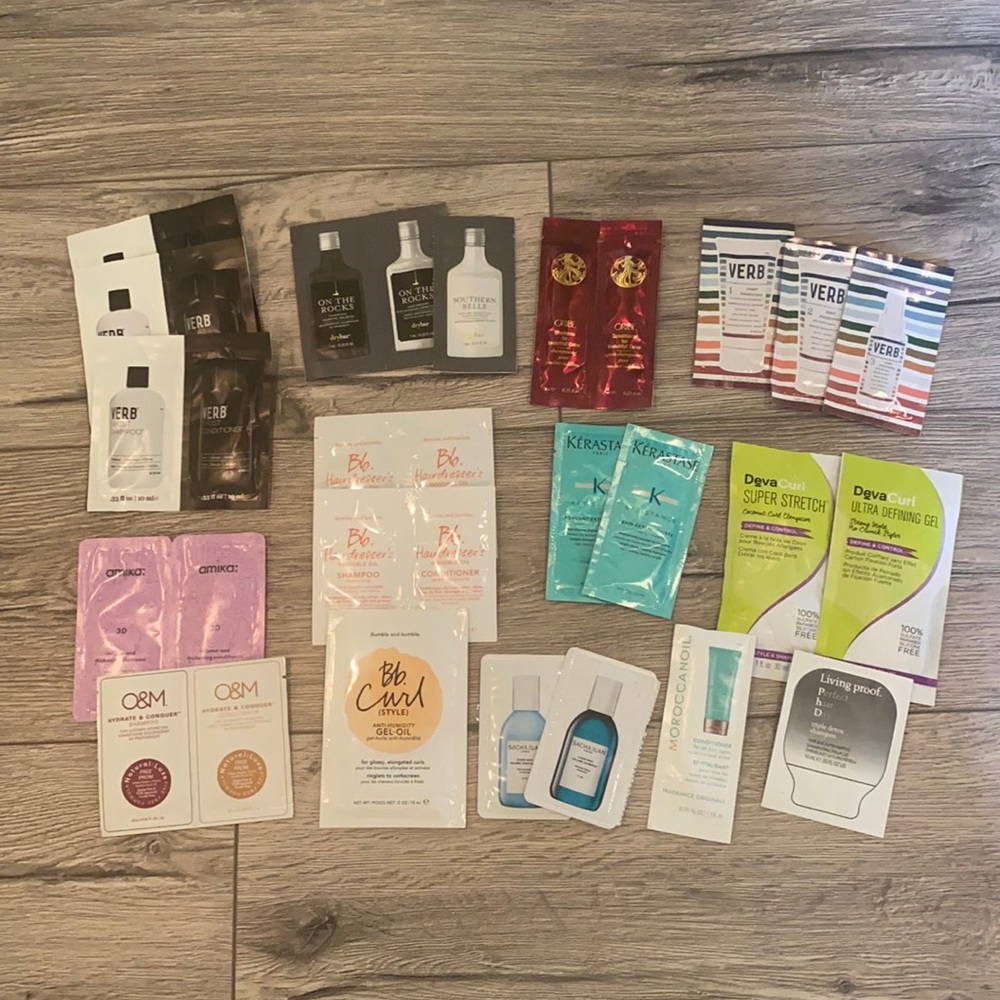 Shampoo and conditioner sample set.